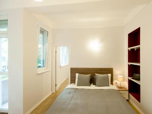 Solunska Apartment 5