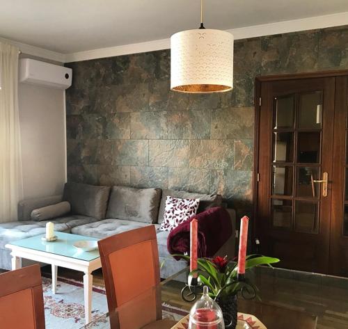  Central Francos Guest House in Porto