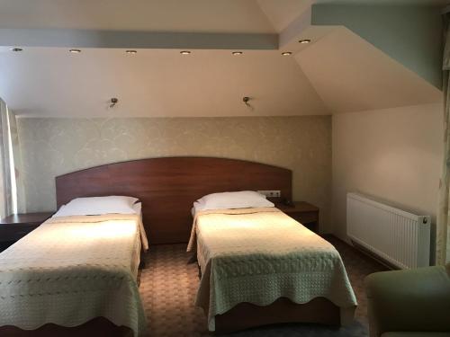 Cron Hotel