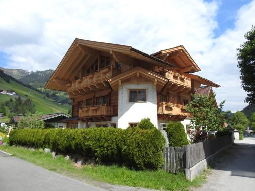  Blockhaus Ganschitter, Pension in Grossarl