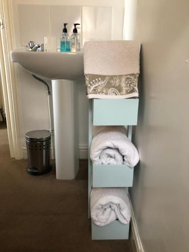 En Suite Double Room image 7