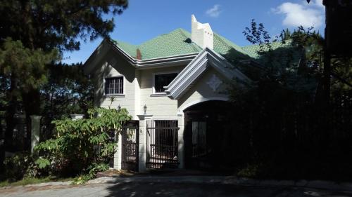 Exterior view, Koinonia Retreat CenteR in Bakakeng