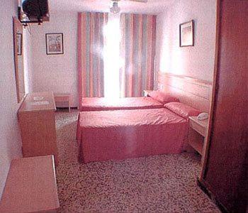 Hotel Iris, Benidorm (photo 9)