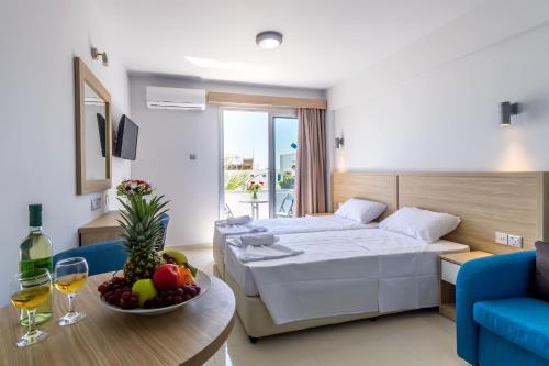 Paul Marie Hotel Apartments - main image