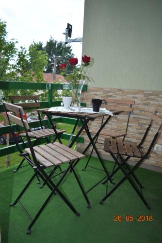 Berettyo Central Apartment in Barand
