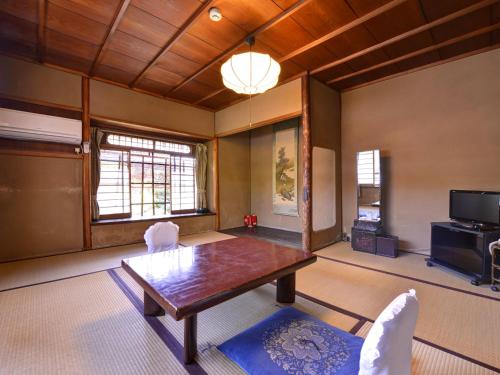 有效日式旅館 Ryokan Inakatei