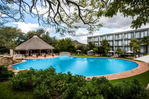 Buitenkant, Avani Maseru Hotel in Maseru