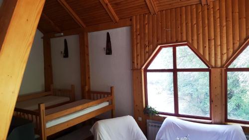 Pandora in Маврово