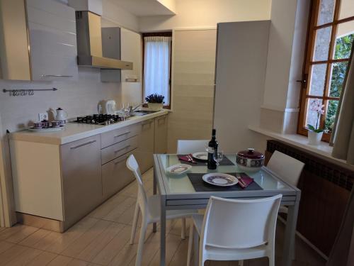Facilities, Gina's Apartment in Riva Di Solto