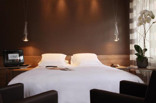 Citiz Hotel - image 13