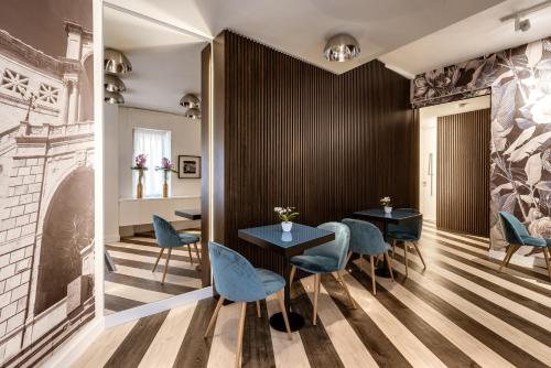 Birkin Marina - image 9