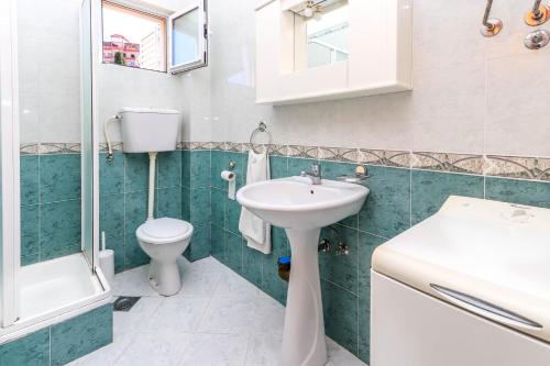 Apartment Mario - image 10