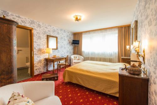 1 queen bed