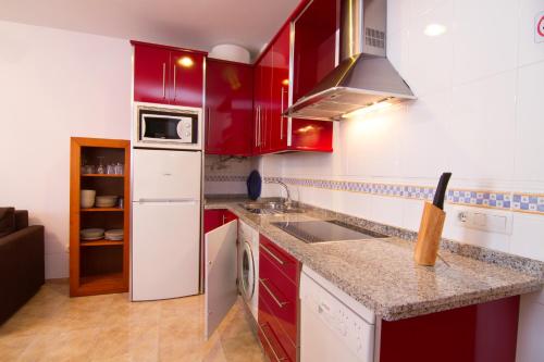 Apartamentos Manuel Martin - image 4