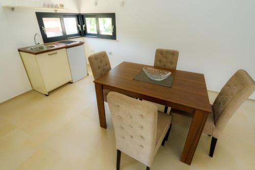 N Apartments - image 6