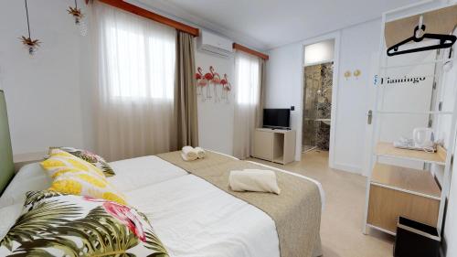 Hostal Boutique La Española by Bossh Hotels