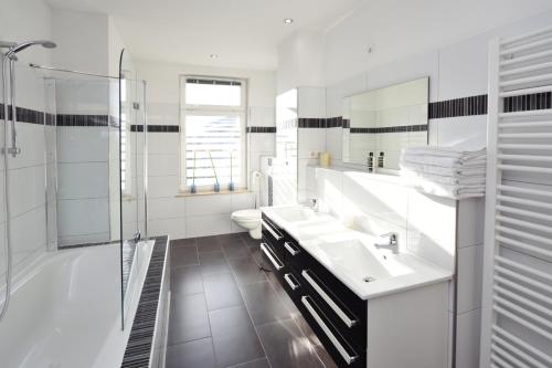 Apartments-Leipzig 1.3km von Anger-Crottendorf entfernt