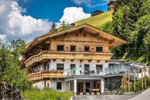 Ferienwohnung Tobias - Apartment - Zell am Ziller