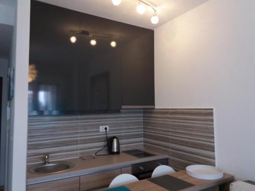 Apolonia Lux Apartment - image 2