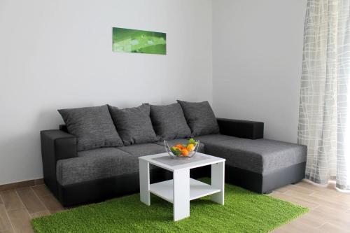  Apartment Podaca 15475c in Podaca