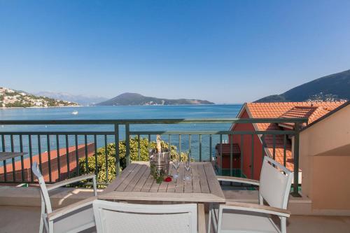 Apartments Grifone Lux 2