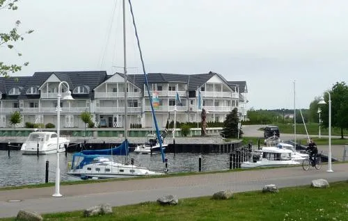 Wohnen am Yachthafen in Ostseebad Karlshagen, Deutschland