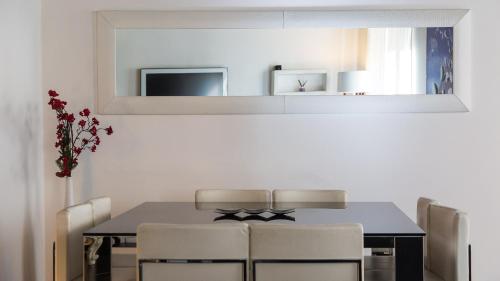 Rental in Rome Cosmopolitan hi-tech - image 5