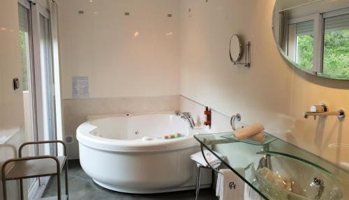 Private Hôtel - image 11