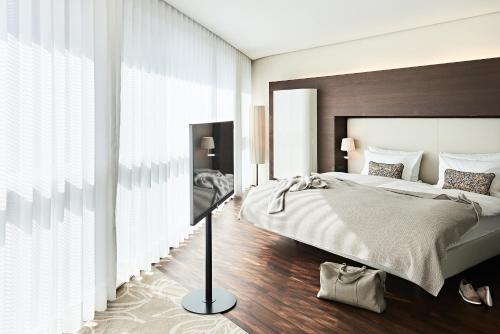 room detail thumbnail 0