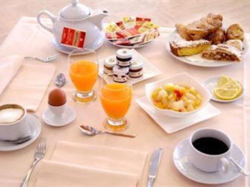 Hotel Executive Meeting & Events