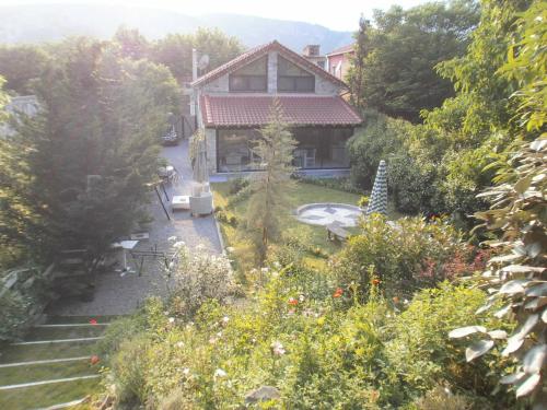 Viesnīcas āriene, Joanna in Stavropoli