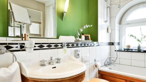 BIO-Hotel Villa Orange - main image