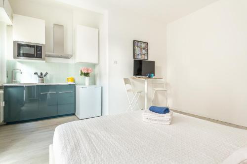 Alessia's Flat- Milano M3 Corvetto - image 10