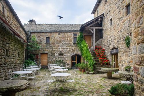 Auberge Regordane in Prevencheres ciems