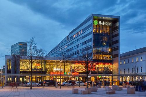 H+ Hotel Salzburg - main image