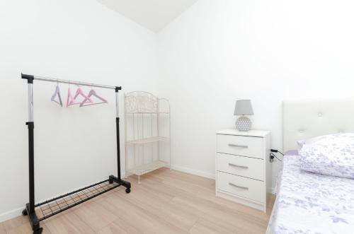 Two-Bedroom Apartment image 6
