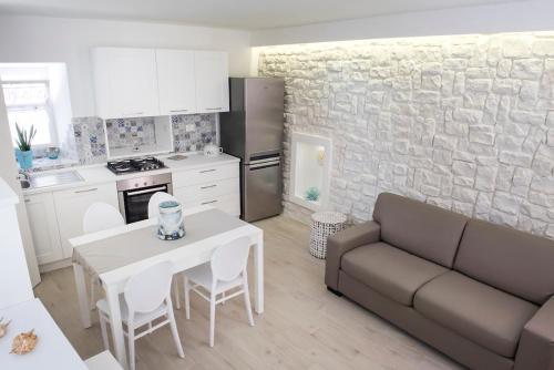  S186 - Sirolo, meraviglioso cielo-terra in centro storico in Sirolo