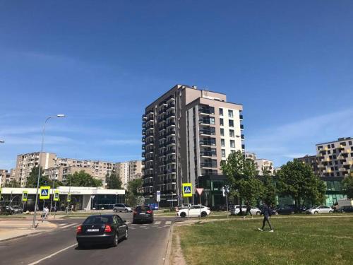 Bright apartment near Akropolis - image 8