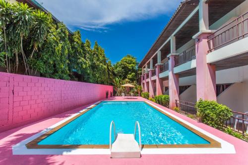 

First Resort Albergo