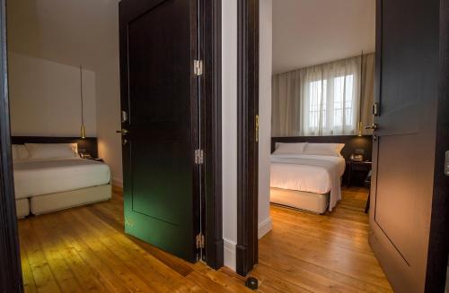 Hotel Boutique Loriente The 4-star Hotel Boutique Loriente offers comfort and convenience whether youre on business or holiday in Ribadeo. The property has everything you need for a comfortable stay. Service-minded staff wi