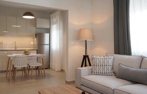  Ifigenia Apartments, Ferienwohnung in Keramotí