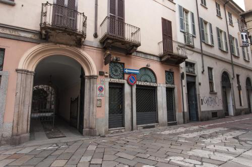 Fancy Blue Duomo Duplex Apartement