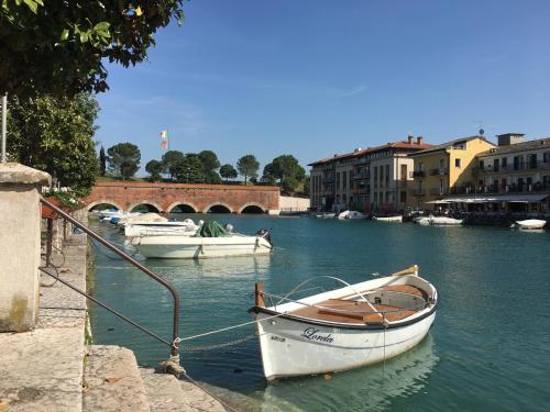 Ponte dei Voltoni Apartment