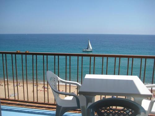  Primera linea de mar, Pension in Blanes