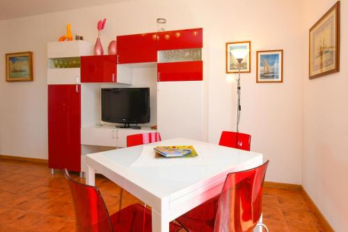 Sirmione Beach Apartment