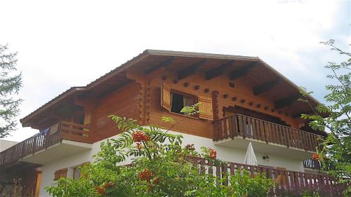 Haut de Chalet L'entasse n°9