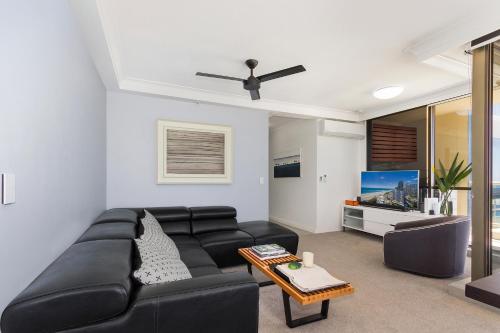 Capricorn One Beachside Holiday Apartments - Official