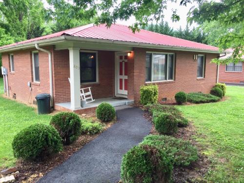 Phillips Historic Motel & Cottages - 숙소 외관