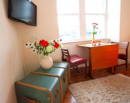 JOIVY Bright Flat with Workspace in New Town, Edinburgh (Foto 2)