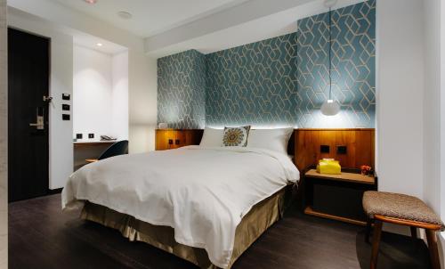 Standard Double Room room in CHECK inn Taichung Zhongshan